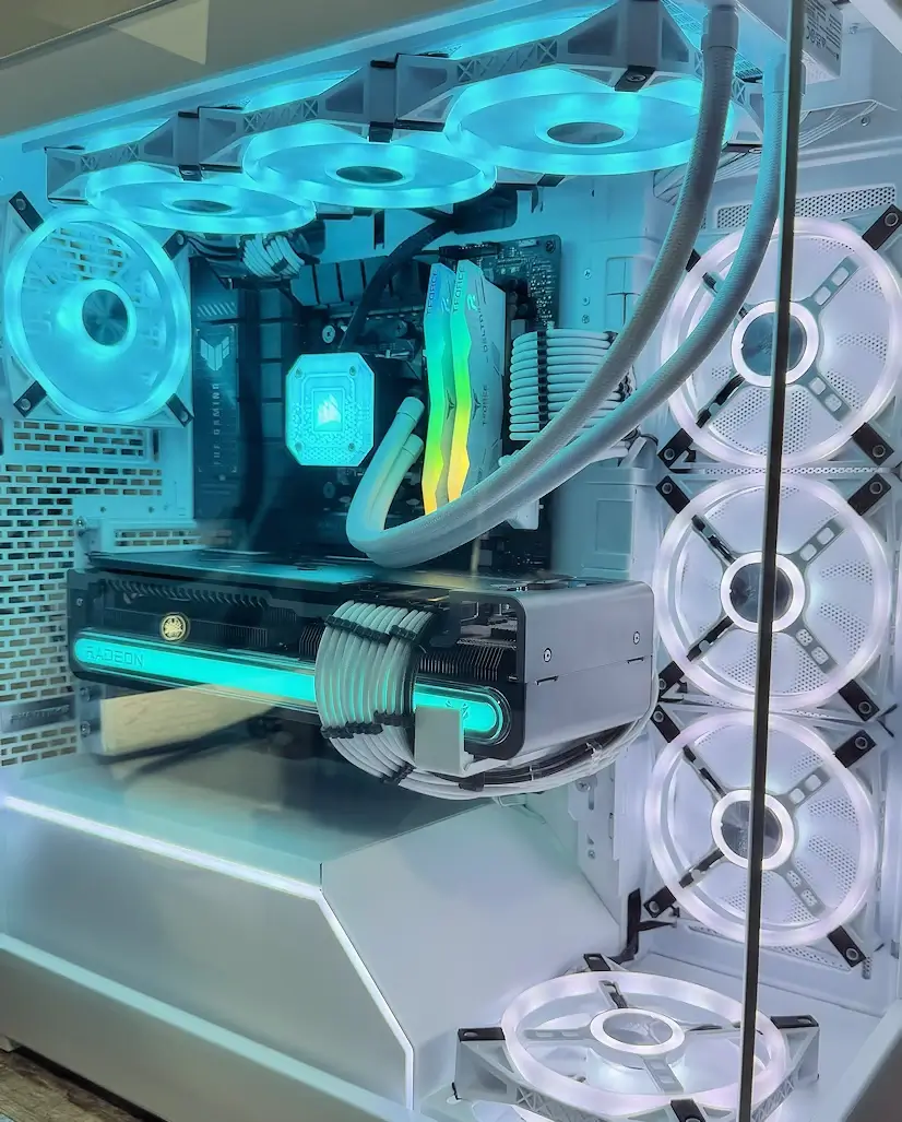 Montaje Gaming PC Phanteks Aravaca